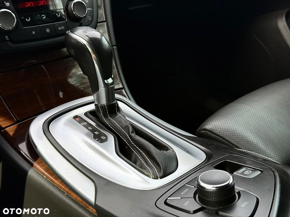 Opel Insignia 2.8 V6 Turbo 4x4 Automatik OPC - 12