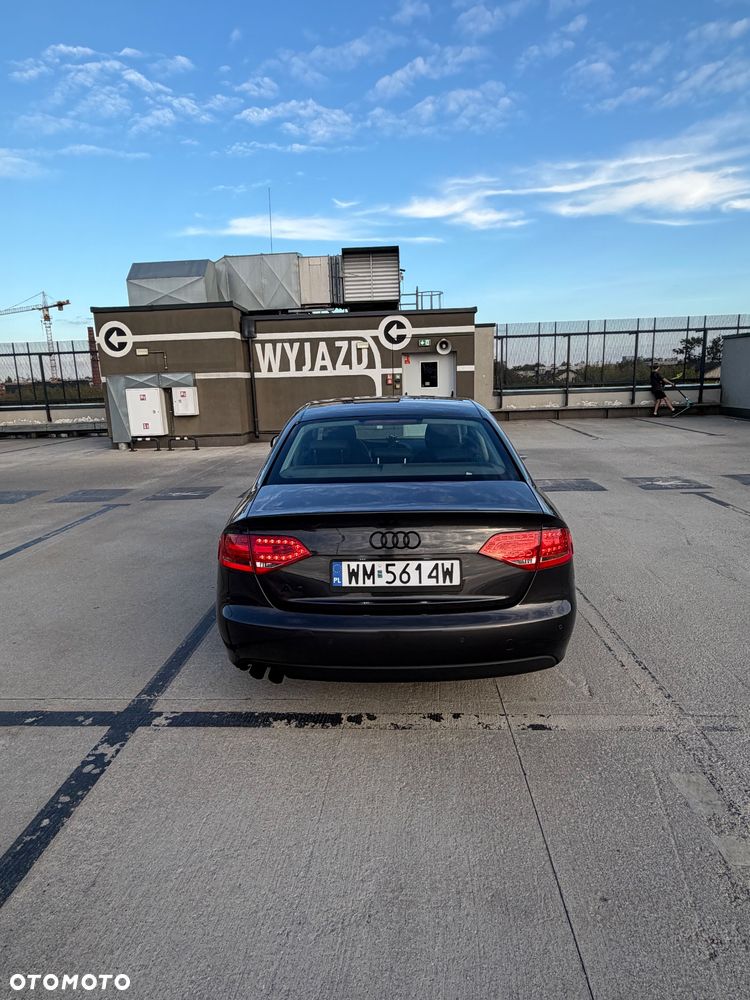 Audi A4 Avant 2011 photo 5