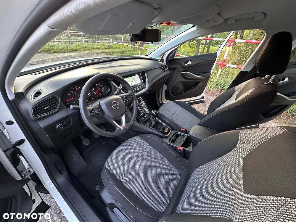 Opel Grandland X 1.2 T GPF Edition Business Pack S&S - 11