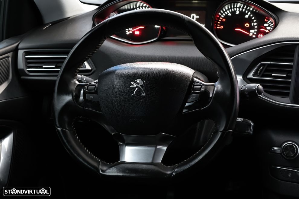 Peugeot 308 SW 1.5 BlueHDi Style - 17