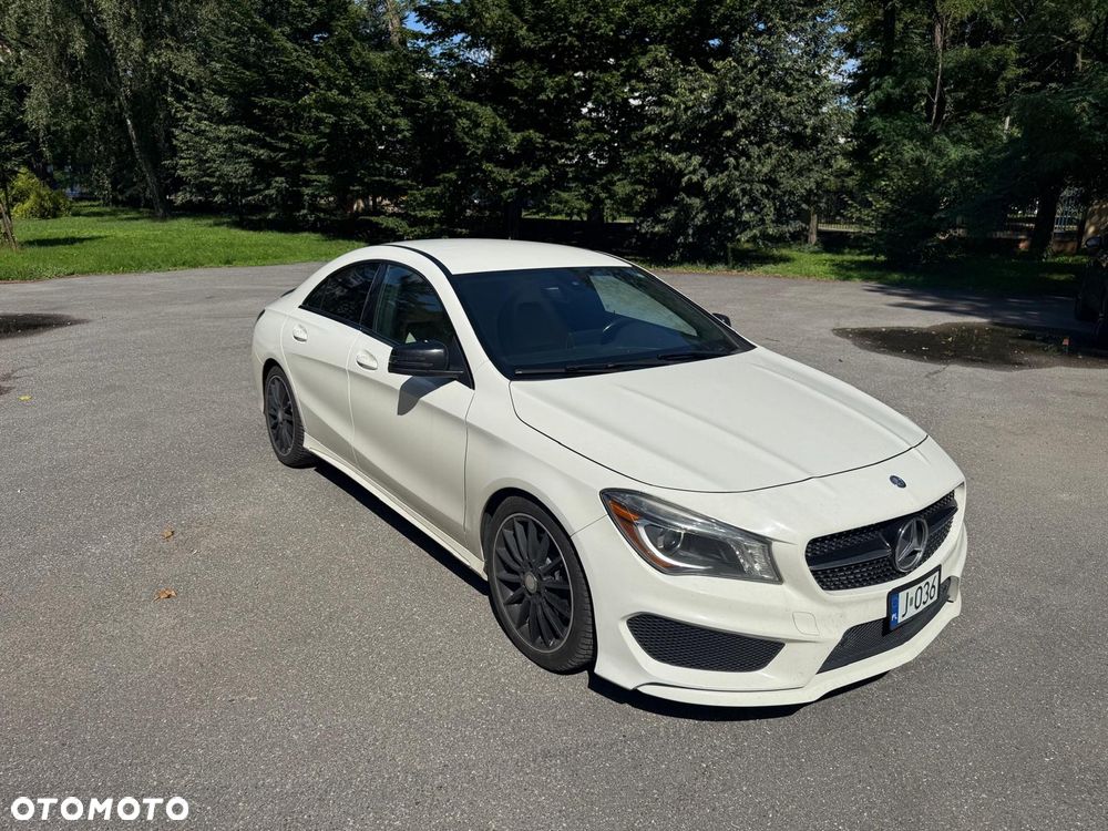 Mercedes-Benz CLA 250 4Matic 7G-DCT UrbanStyle Edition - 3