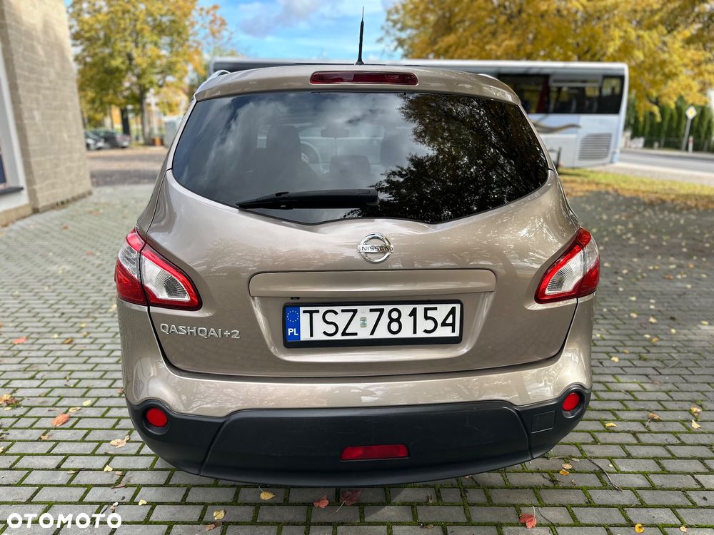 Nissan Qashqai+2 2.0 Tekna Premium - 6