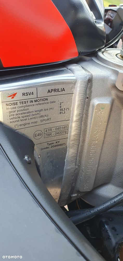 Aprilia RSV - 8