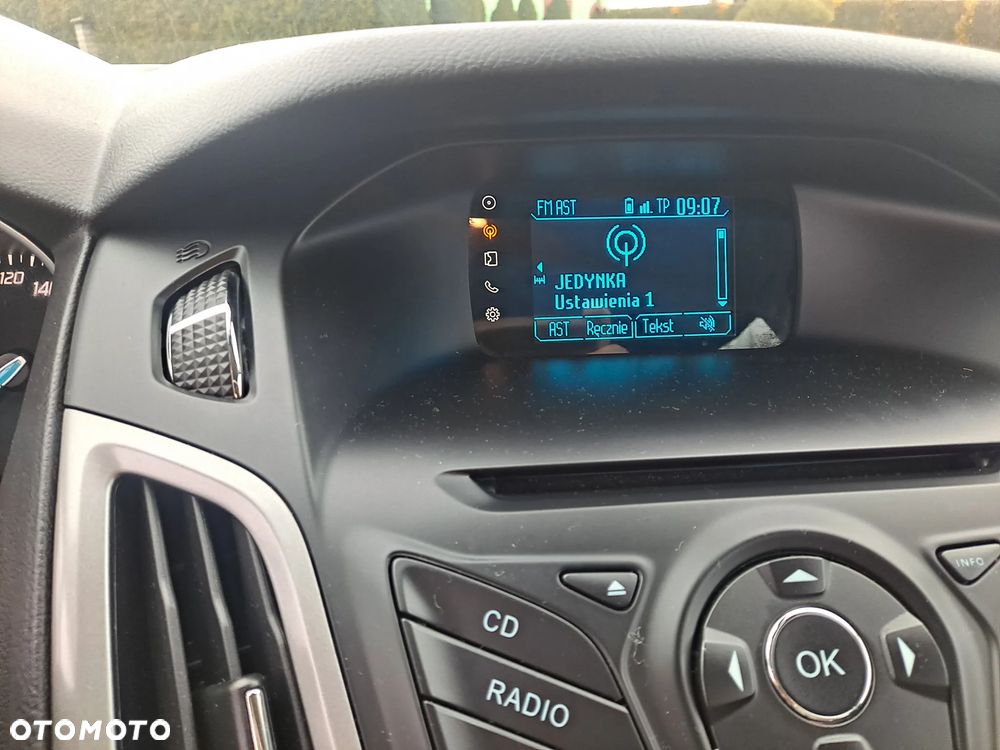 Ford Focus 1.0 EcoBoost Start-Stopp-System SYNC Edition - 28