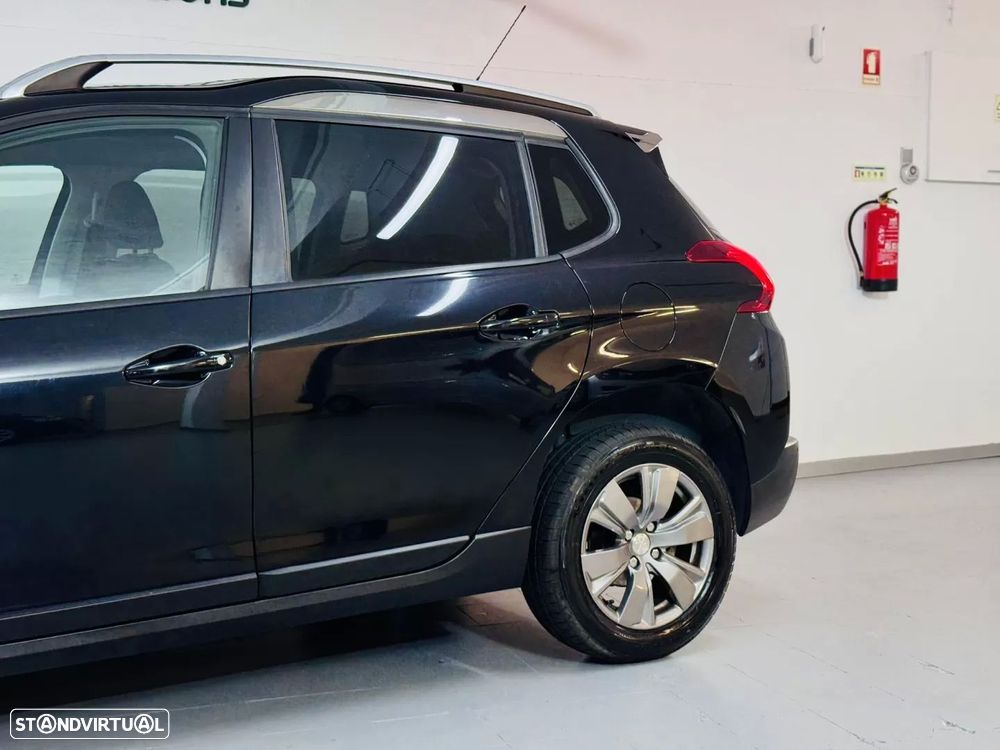 Peugeot 2008 1.6 BlueHDi Style - 16