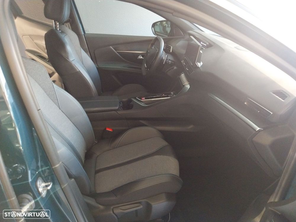 Peugeot 3008 - 8