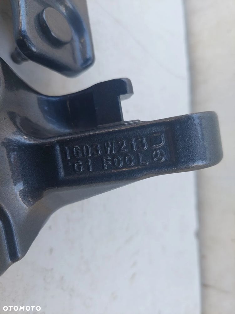 ZAWIAS ZAWIASY DRZWI LEWY TYŁ MERCEDES E 213 W213 - 4