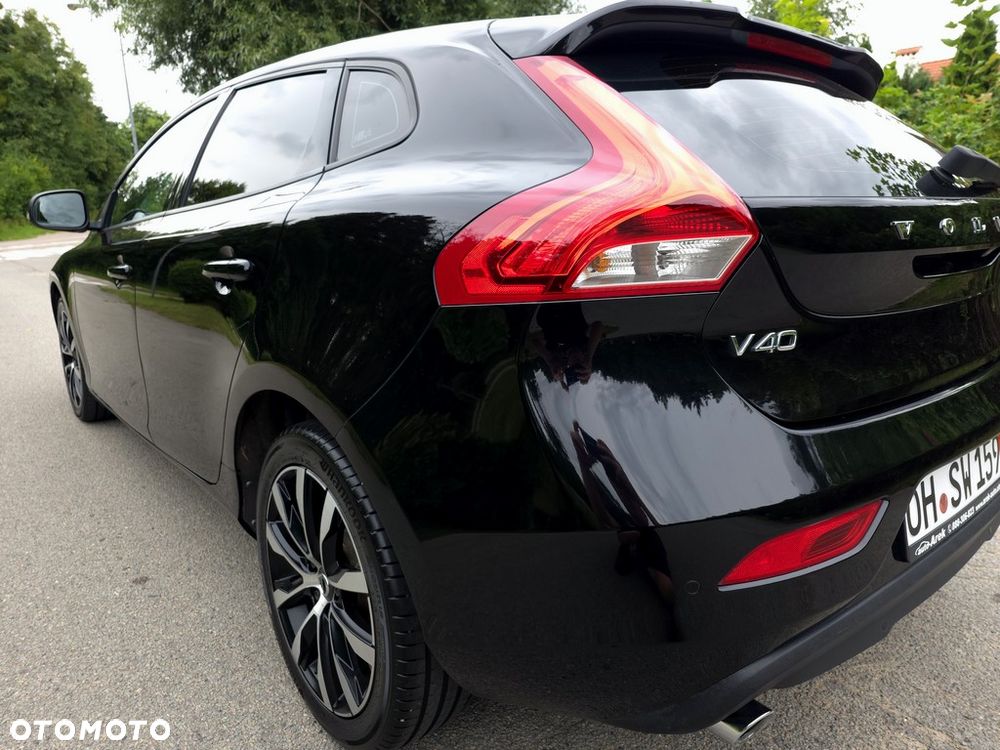 Volvo V40 D3 Drive-E Momentum - 26
