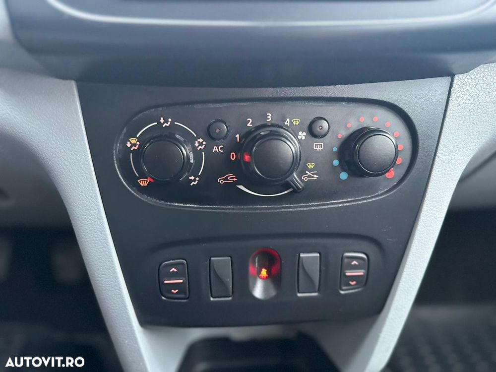 Dacia Sandero 1.5 75CP Ambiance - 15