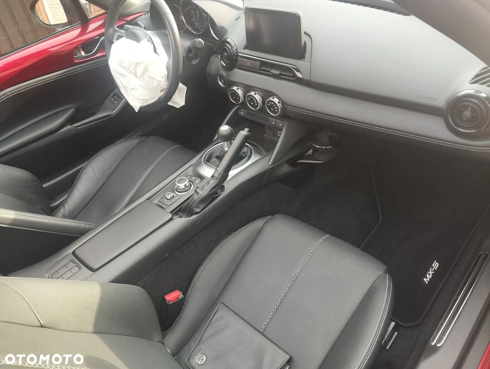 Mazda MX-5 RF SKYACTIV-G 1.5 Exclusive-Line - 12