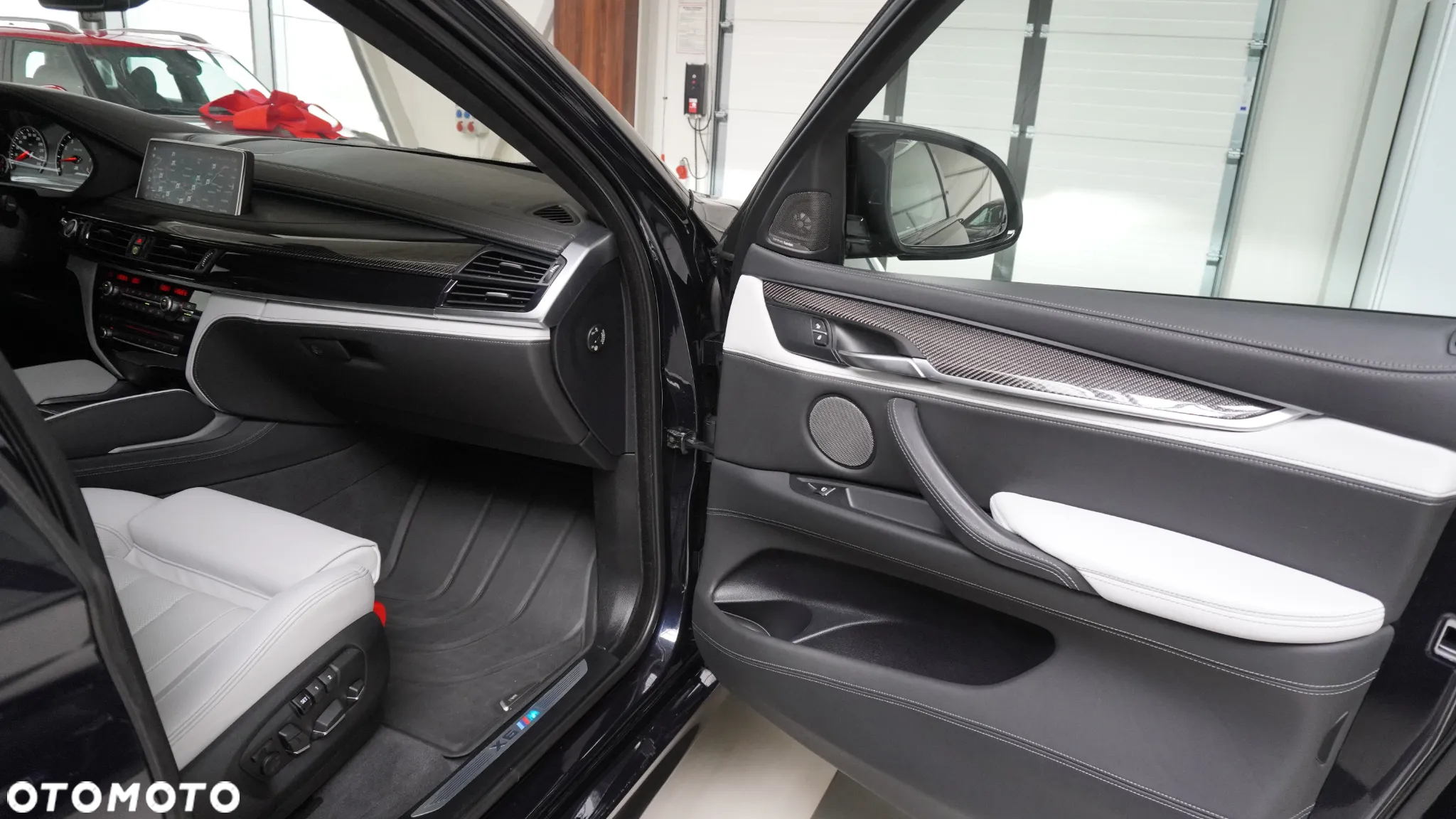 BMW X6M - 9