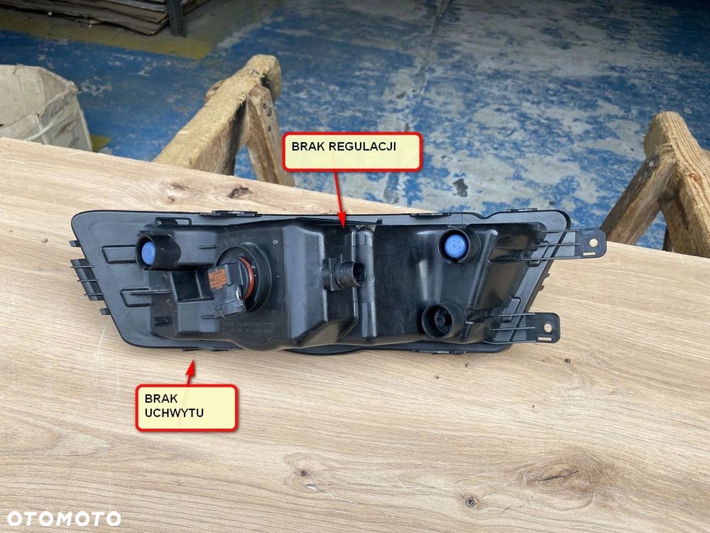 HALOGEN LEWY SKODA RAPID LIFT 5JA941699 - 2