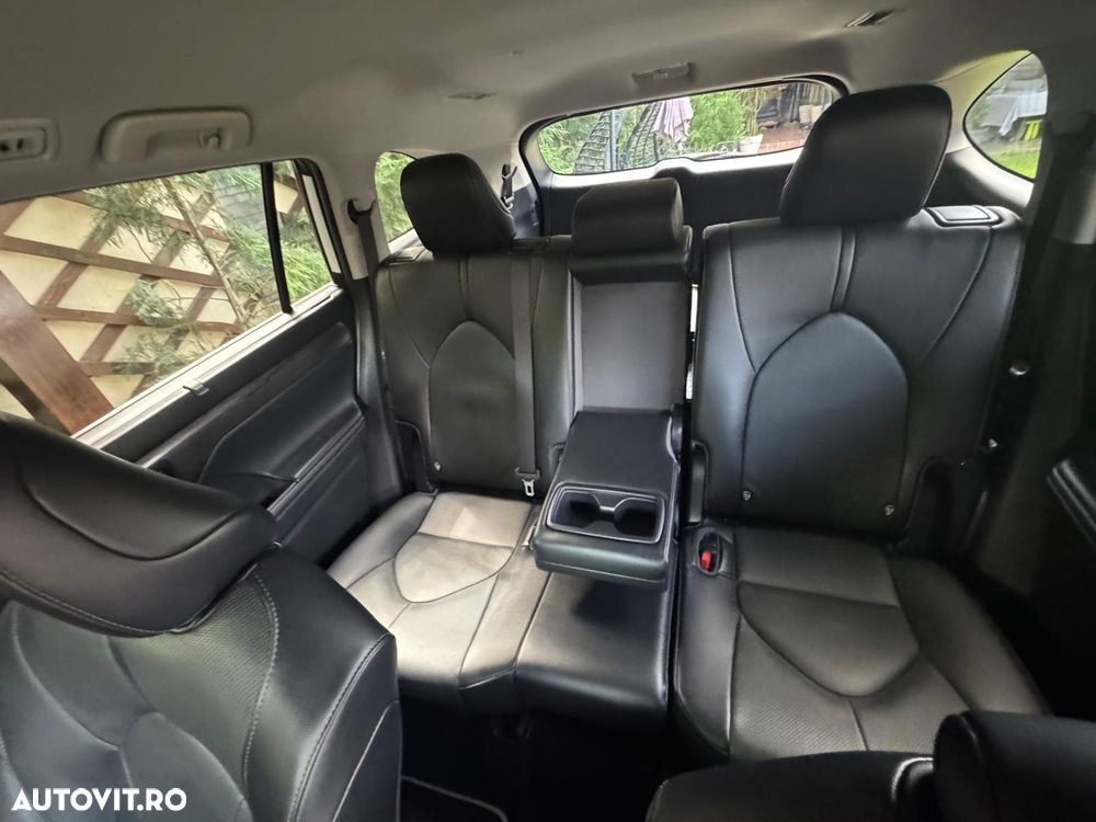 Toyota Highlander 2.5 L Dynamic Force 248CP Executive Pearly - 12