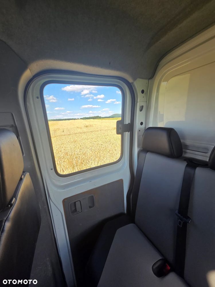Volkswagen Crafter - 25