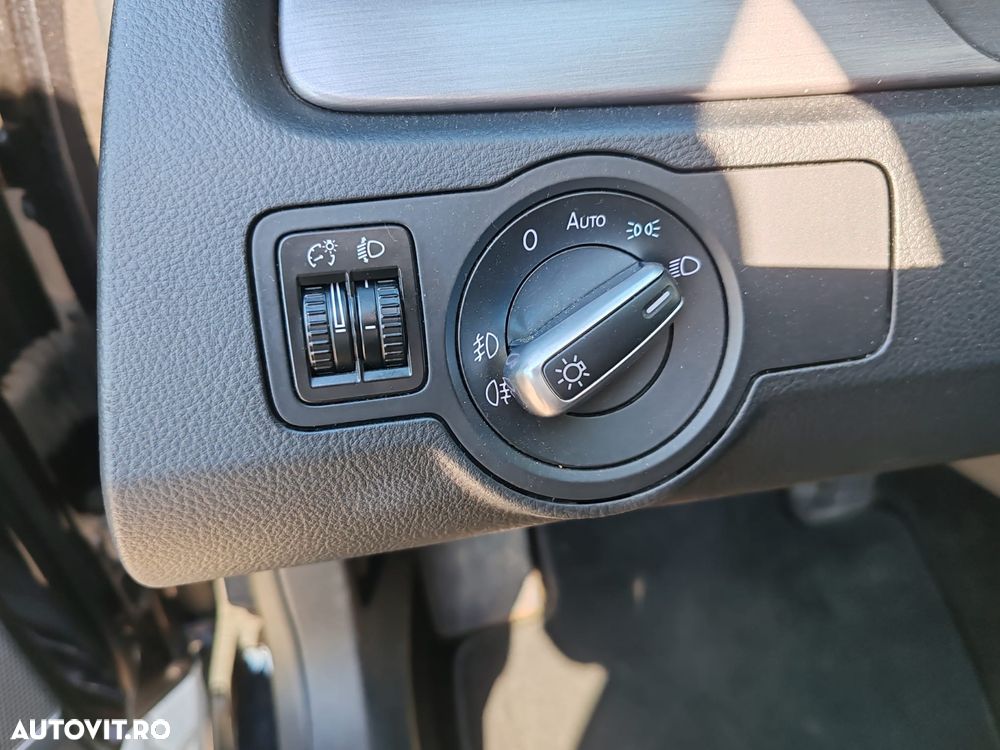Volkswagen Passat 2.0 TDI Comfortline - 20