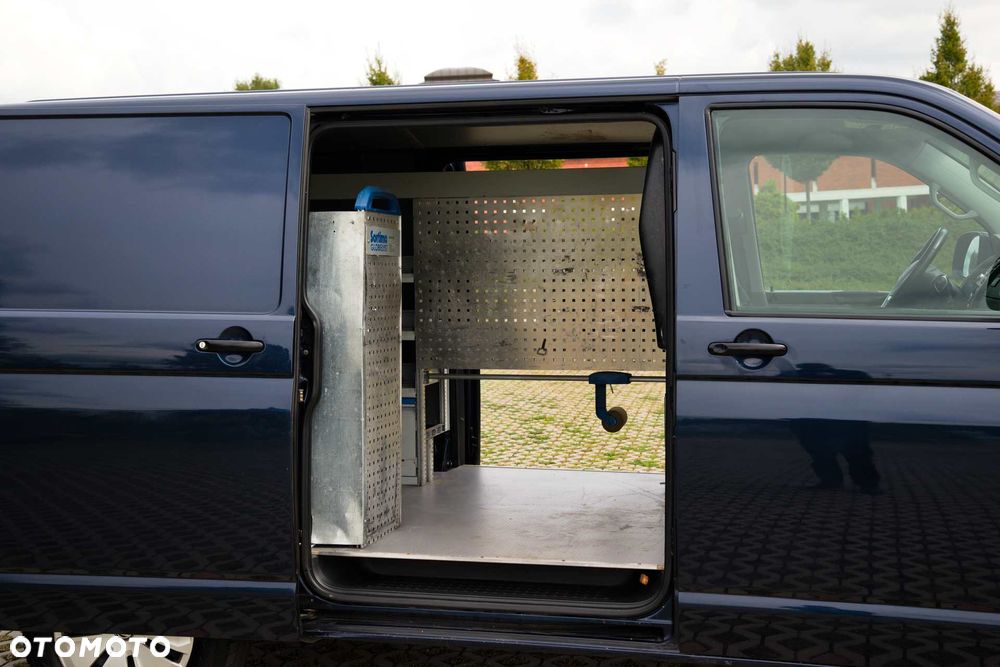 Volkswagen Transporter - 19