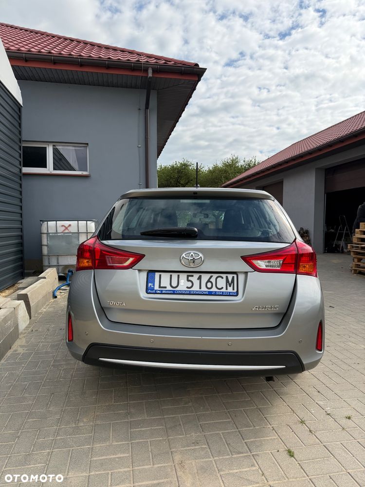 Toyota Auris 1.4 D-4D Active - 8