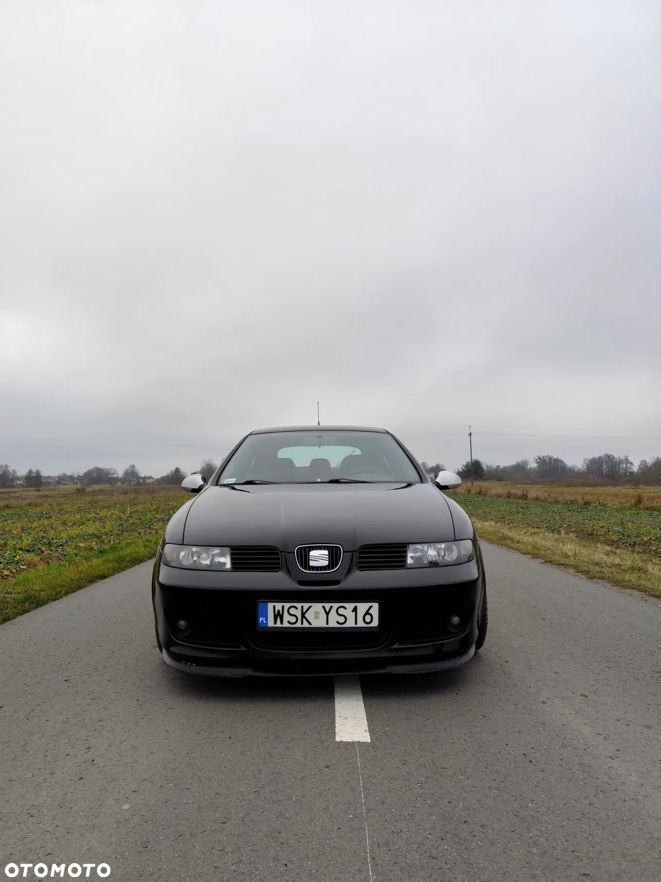 Seat Leon 1.8T Cupra R - 2