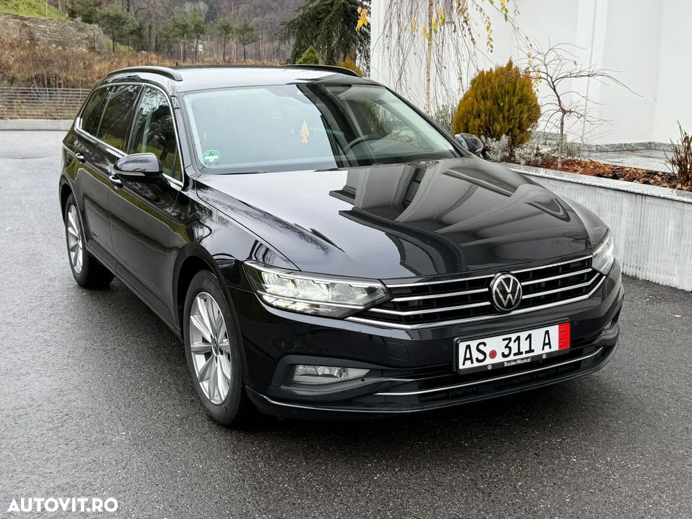 Volkswagen Passat Variant 2.0 TDI SCR DSG Elegance - 29