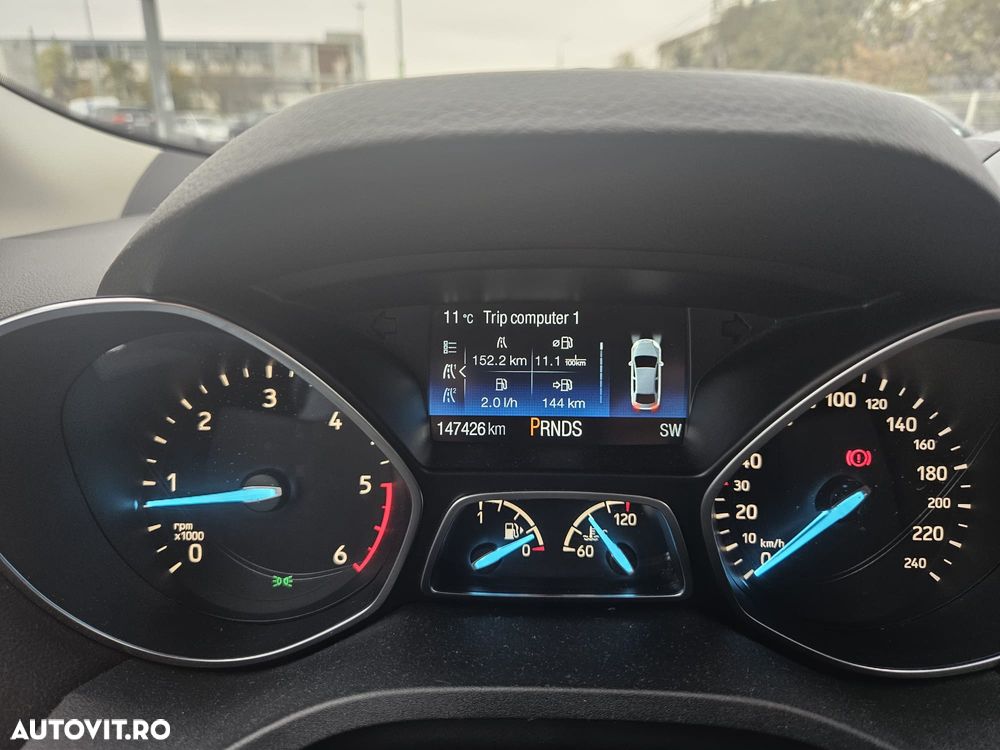 Ford Kuga - 16