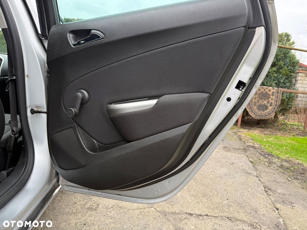 Opel Astra 1.6 Selection - 24