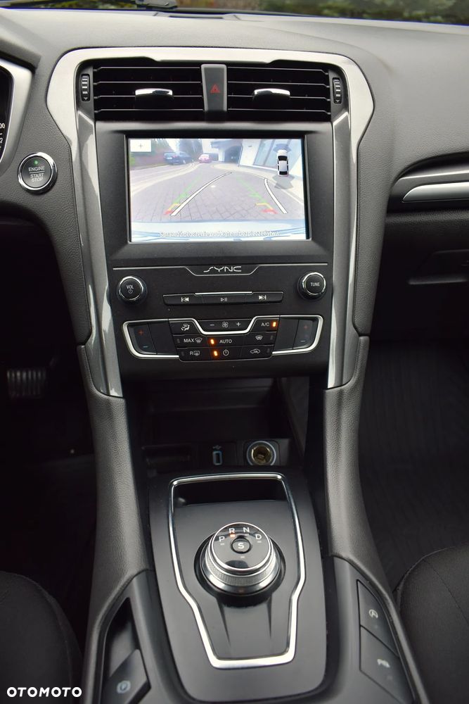 Ford Mondeo 2.0 EcoBlue Titanium - 10