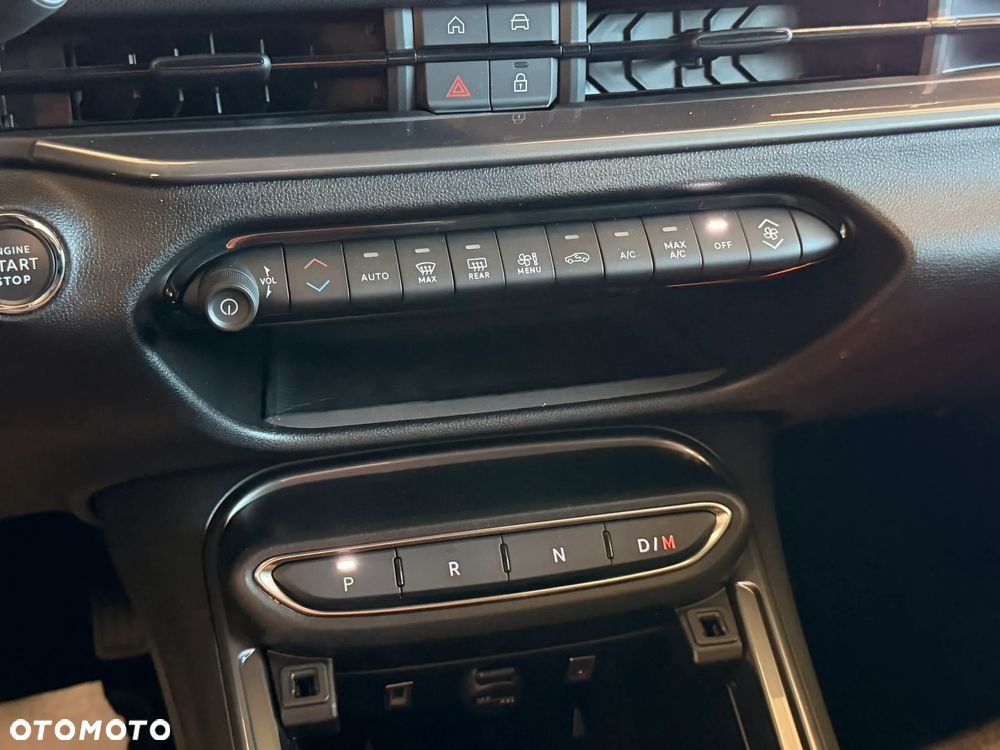 Fiat 600 1.2 Turbo Sport eDCT - 20