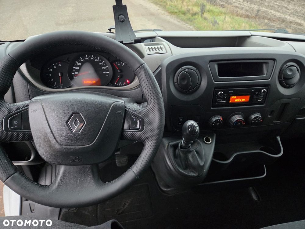 Renault Master - 15