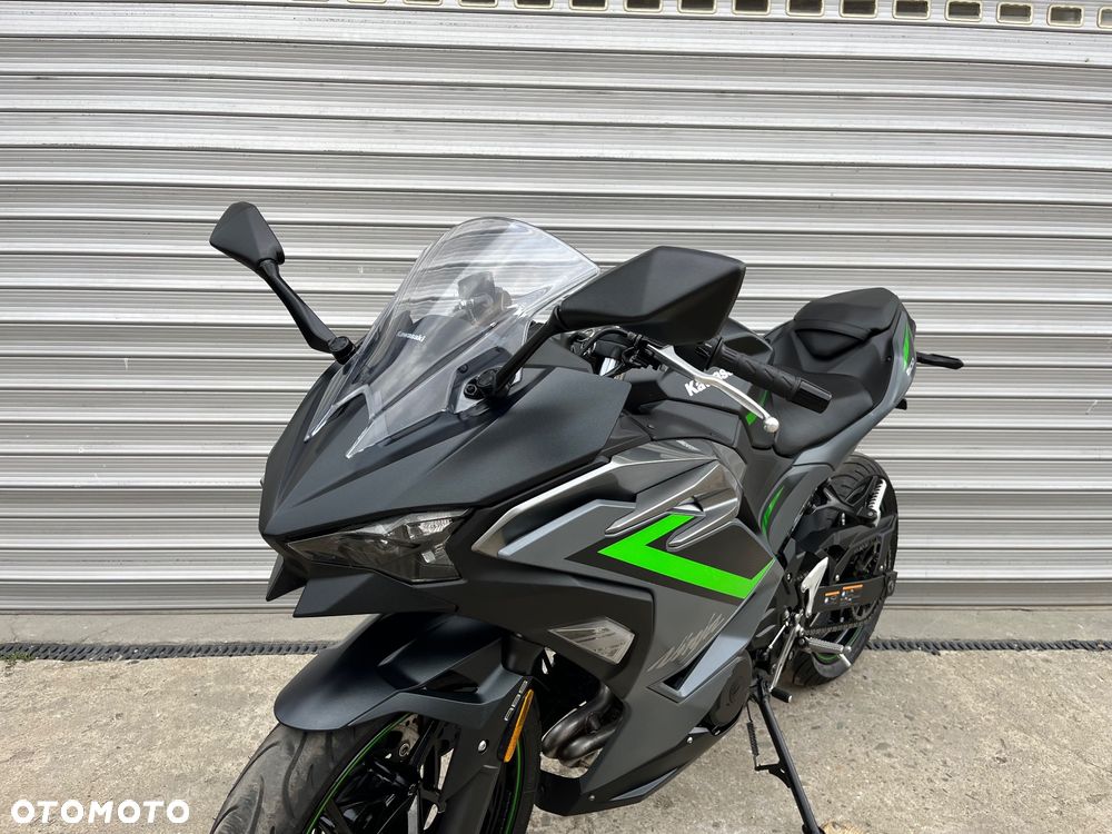 Kawasaki Ninja - 30