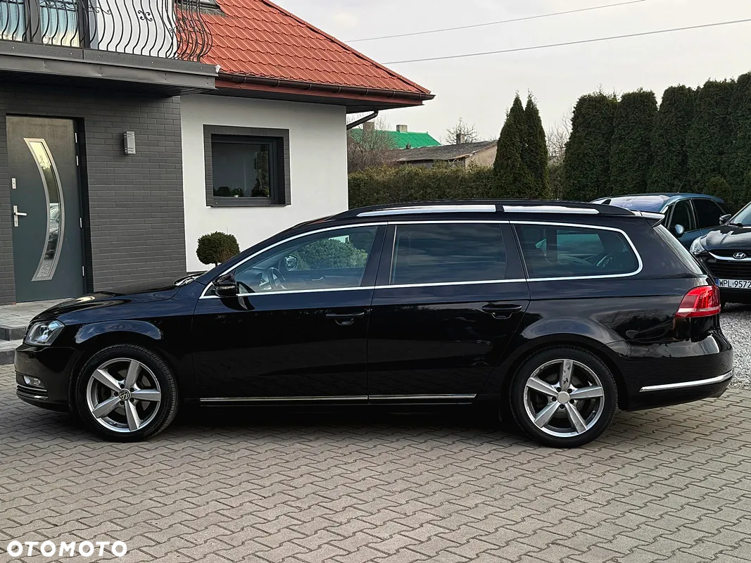 Volkswagen Passat 2.0 TDI Highline DSG - 9