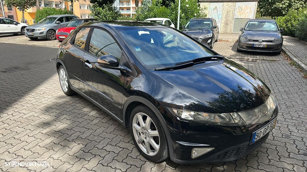 Honda Civic 1.8i-VTEC Executive - 2