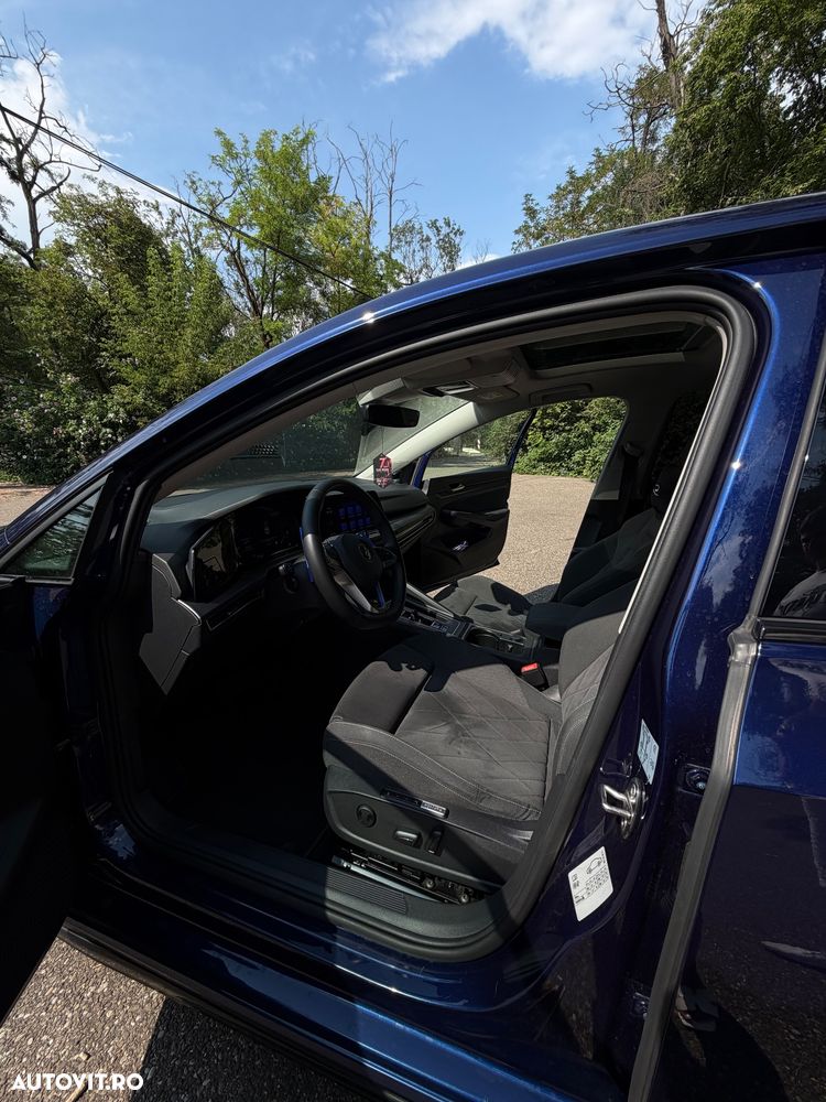 Volkswagen Golf 1.5 eTSI ACT DSG MHEV R-Line - 8