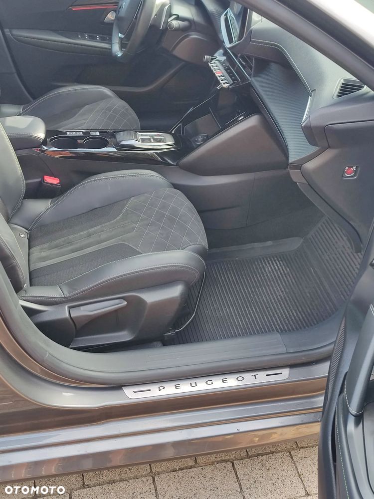 Peugeot 208 PureTech 130 EAT8 GT - 17
