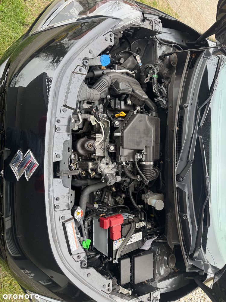 Suzuki Swift 1.2 Dualjet Hybrid MT Club - 27