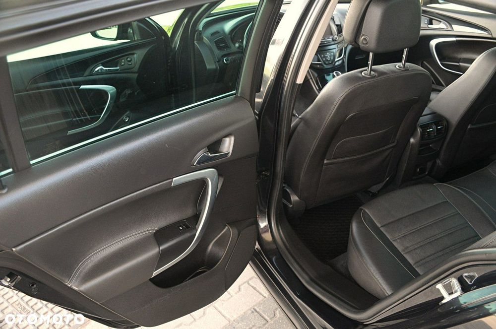 Opel Insignia - 17