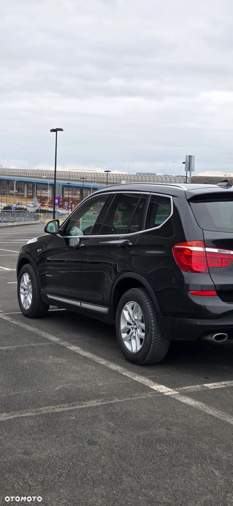 BMW X3 xDrive20d - 11