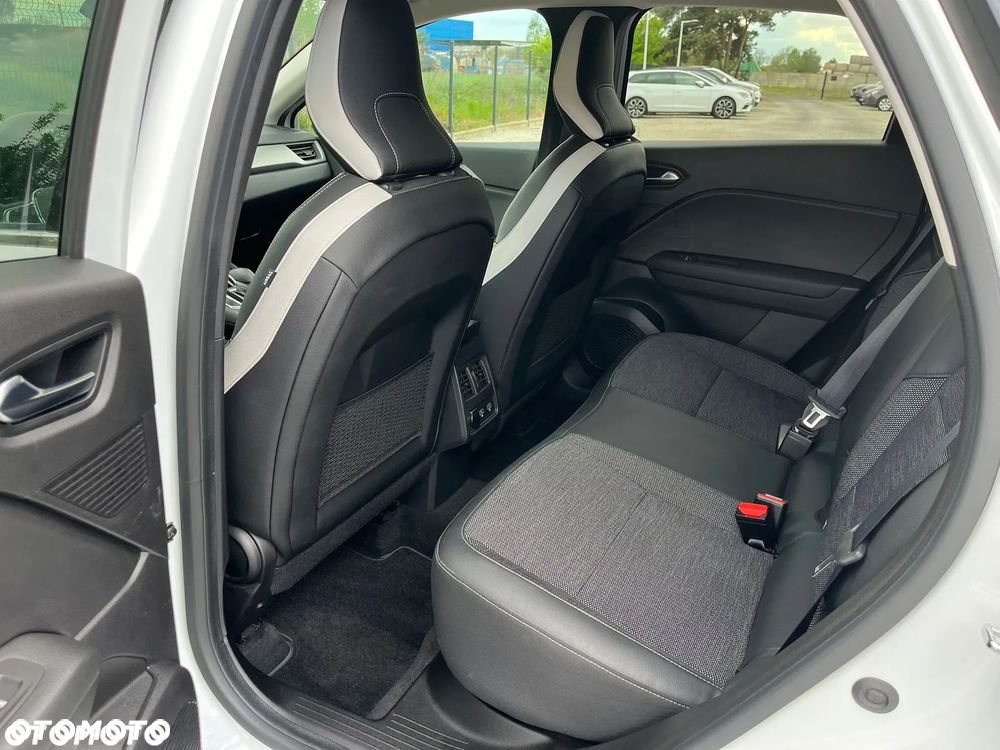 Renault Captur 1.6 E-TECH Plug-In Intens - 33