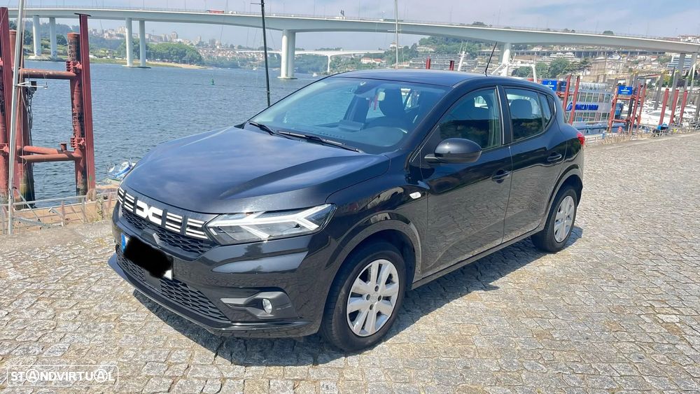 Dacia Sandero - 1