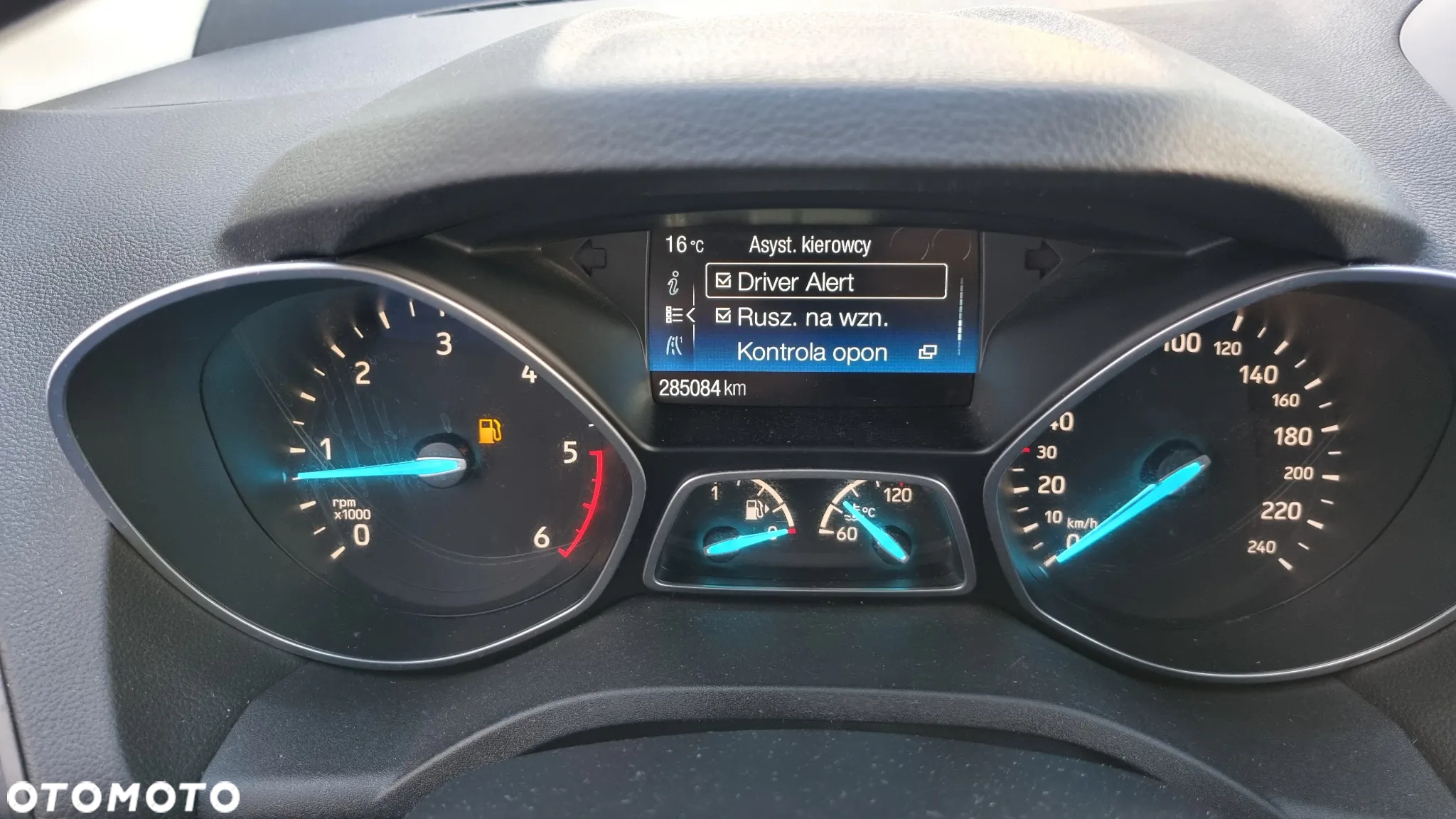 Ford Kuga 2.0 TDCi 4x4 Cool & Connect - 30
