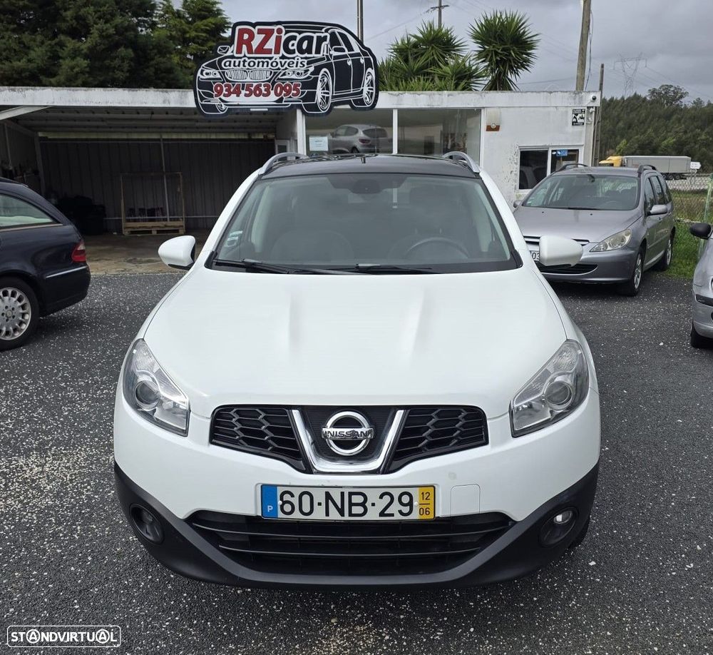 Nissan Qashqai +2 1.5 dCi Tekna Premium 17 - 2