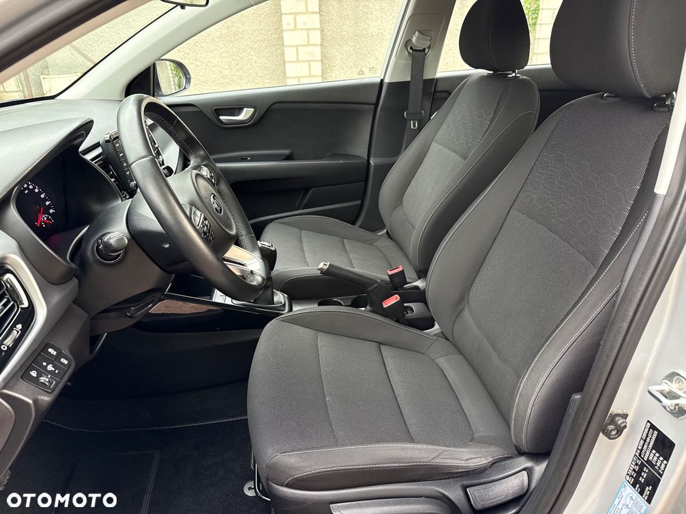 Kia Rio - 14