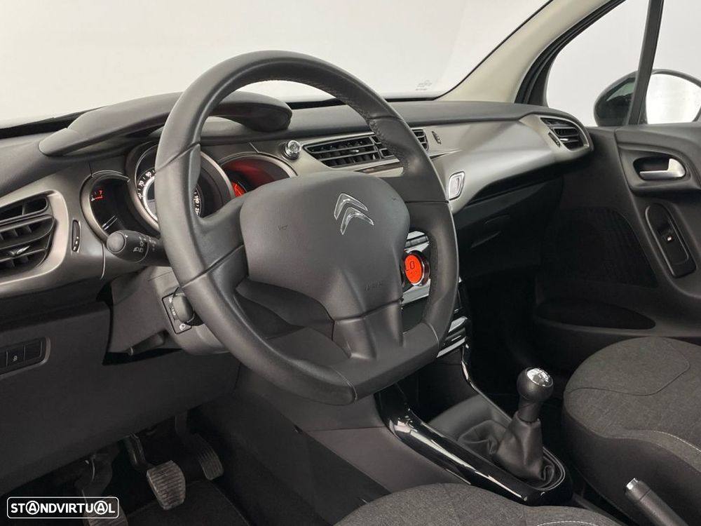 Citroën C3 1.2 PureTech Collection - 17