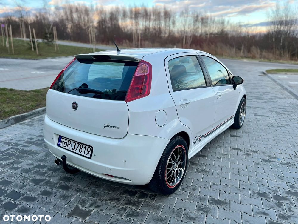 Fiat Punto Evo - 12