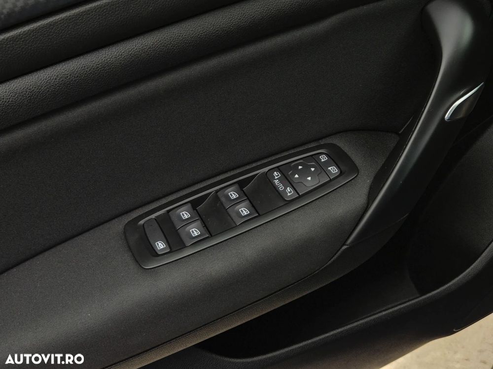 Renault Megane Blue dCi 116 EDC Zen - 23