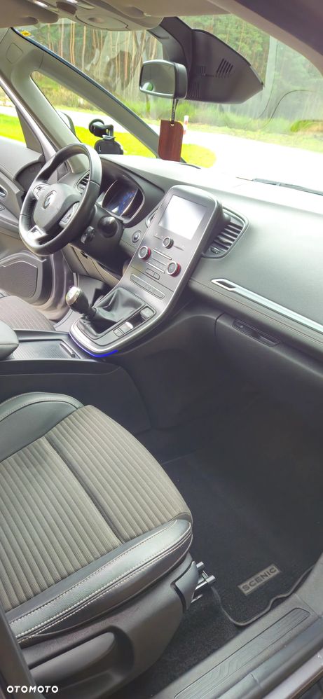 Renault Scenic - 14