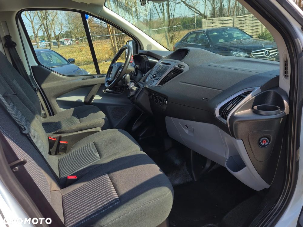 Ford TRANSIT CUSTOM - 14