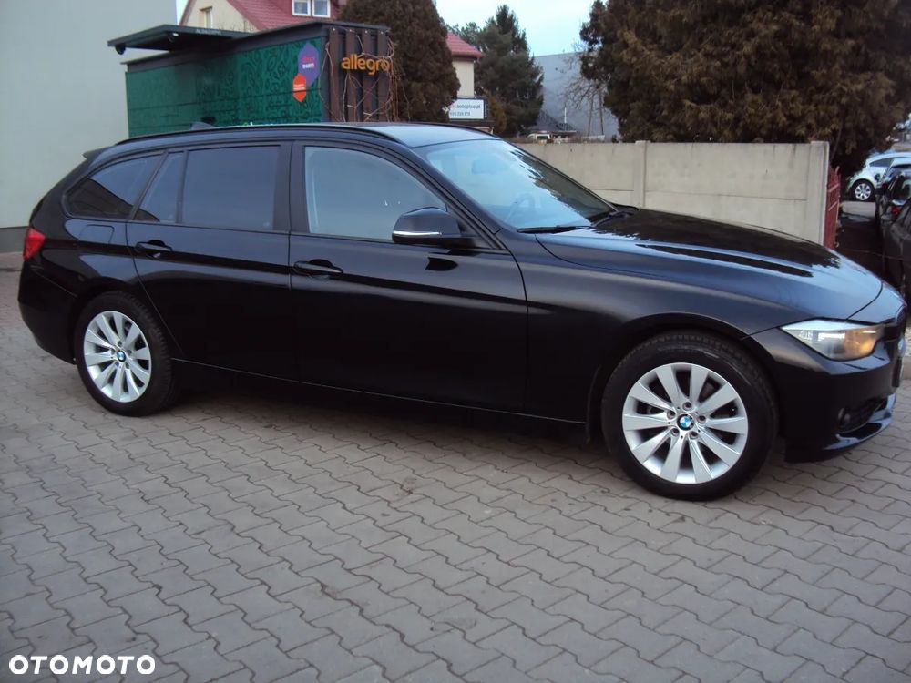 BMW Seria 3 318d Modern Line - 15