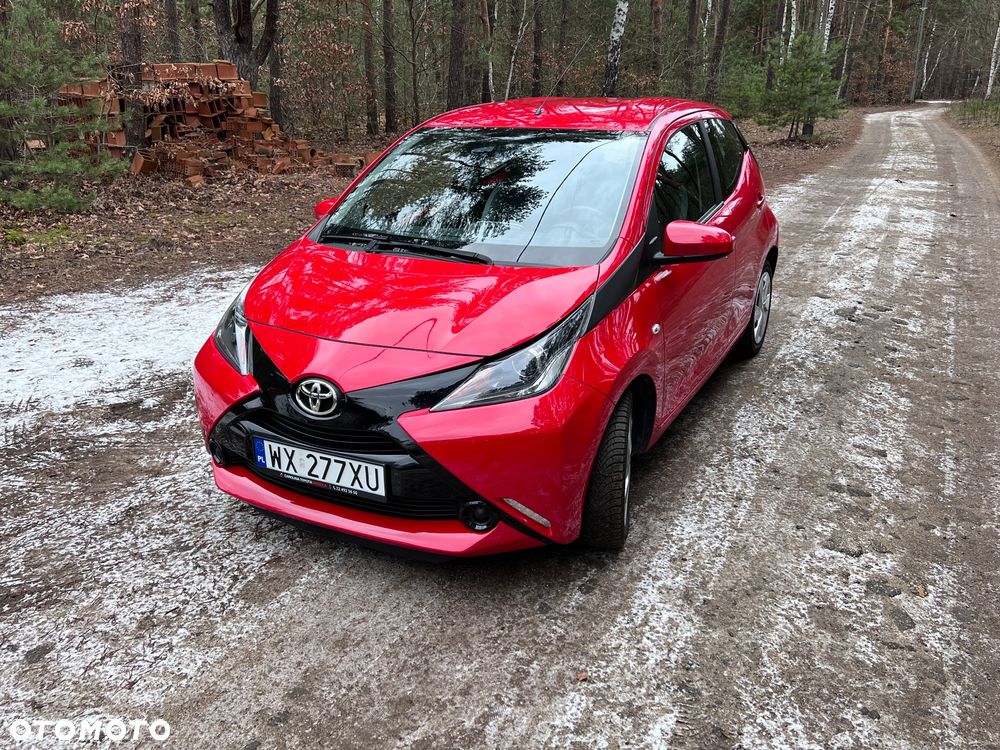 Toyota Aygo x-play - 12