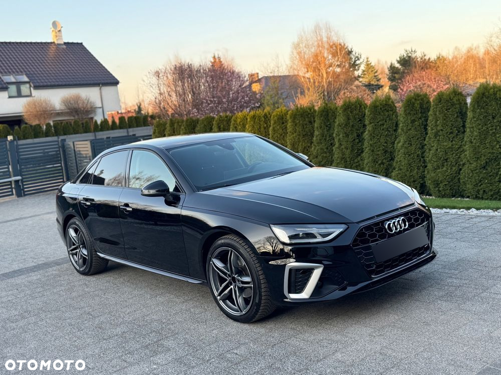 Audi A4 35 TFSI S tronic - 4