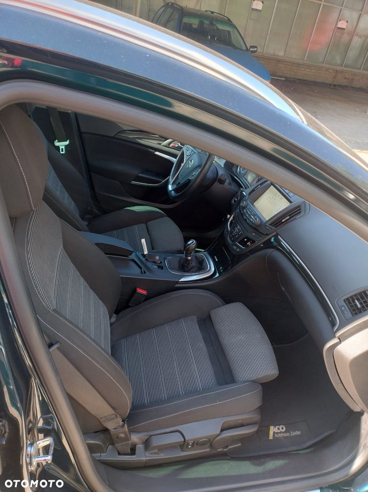 Opel Insignia - 14